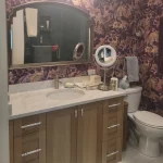 floral-bathroom