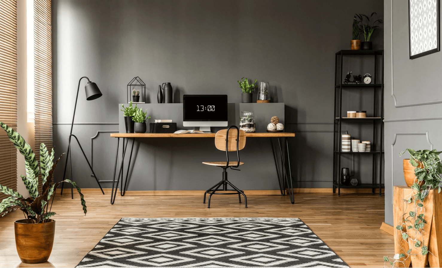 picture of a home office